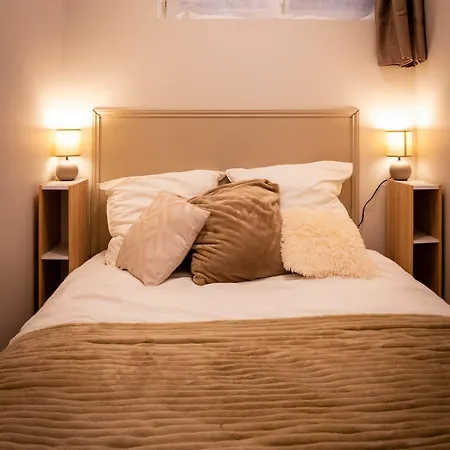 Cocon Colore - Centre De - A Pied Apartment *